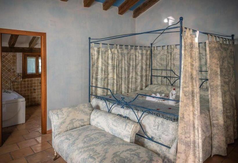 جناح ديلوكس, Posada Restaurante Fuenteplateada