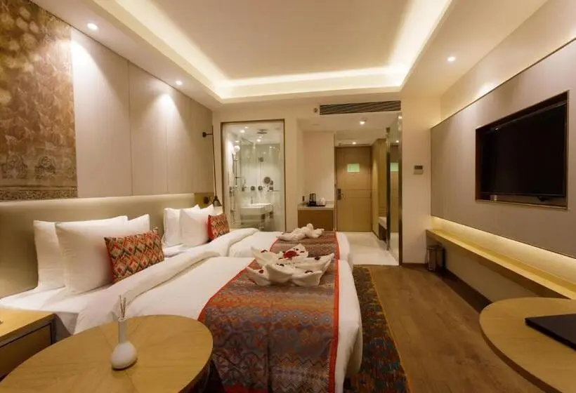 Deluxe Zimmer, Sayaji Jamnagar
