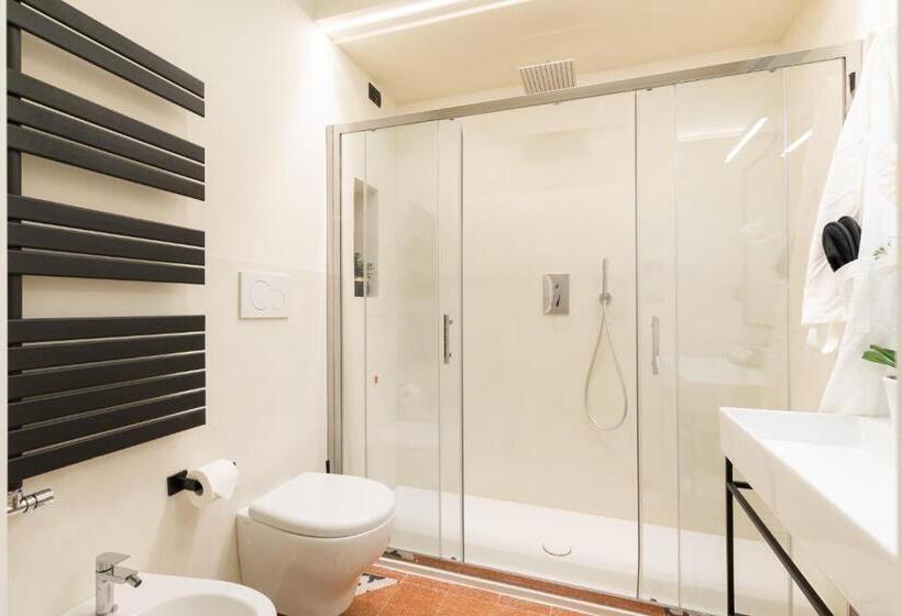 اتاق لوکس, Foresteria Di Piazza Cavour   Luxury Suites & Guest House