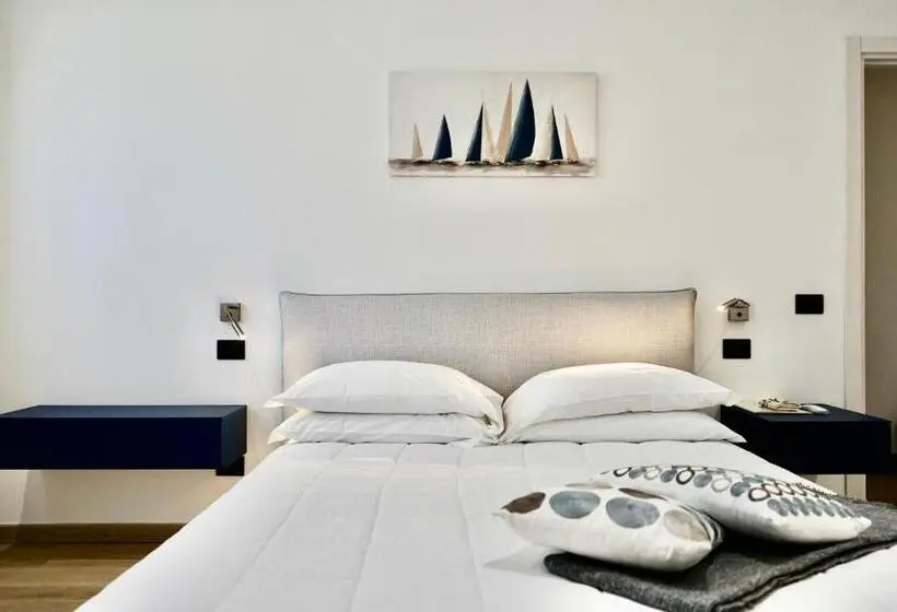 デラックスルーム, 0.8 Guest House