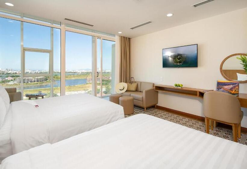 Standard studio with river view, Lamanga Hotel & Suites