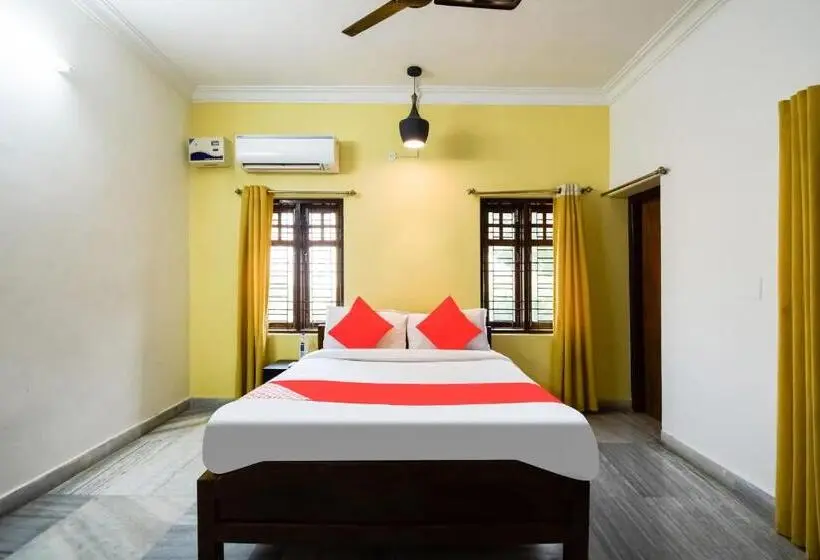 Chambre Triple Classique, O Mks Inn