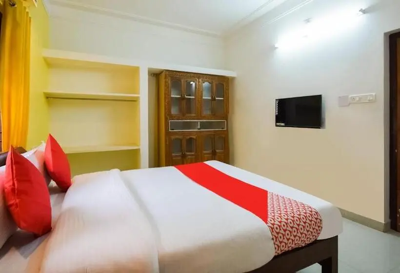 Chambre Triple Classique, O Mks Inn