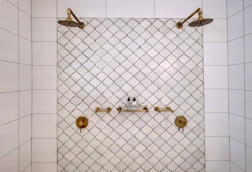 سوئیت پرزیدنت, Palm River