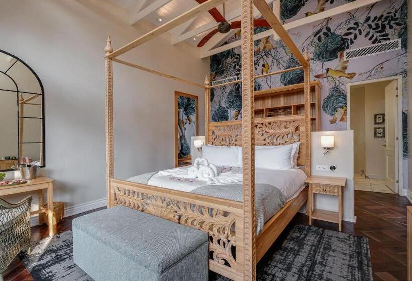 سوئیت با بالکن, Palm River