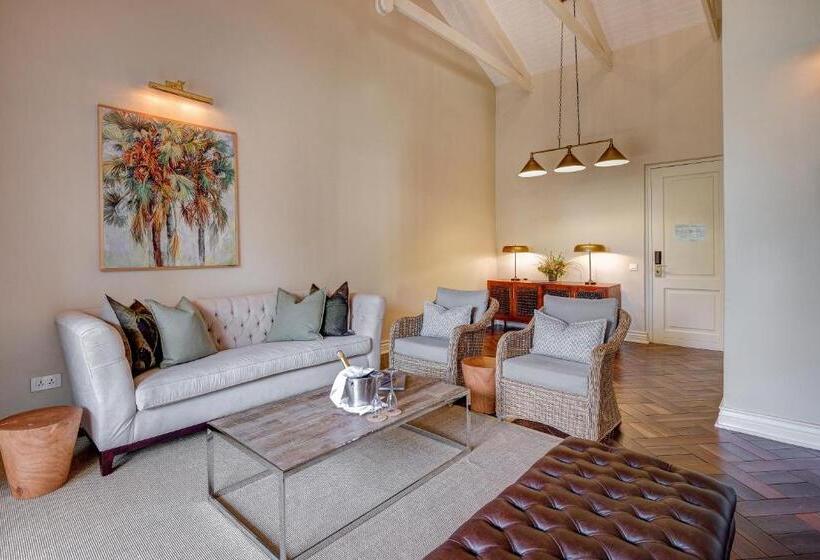 سوییت اجرایی, Palm River