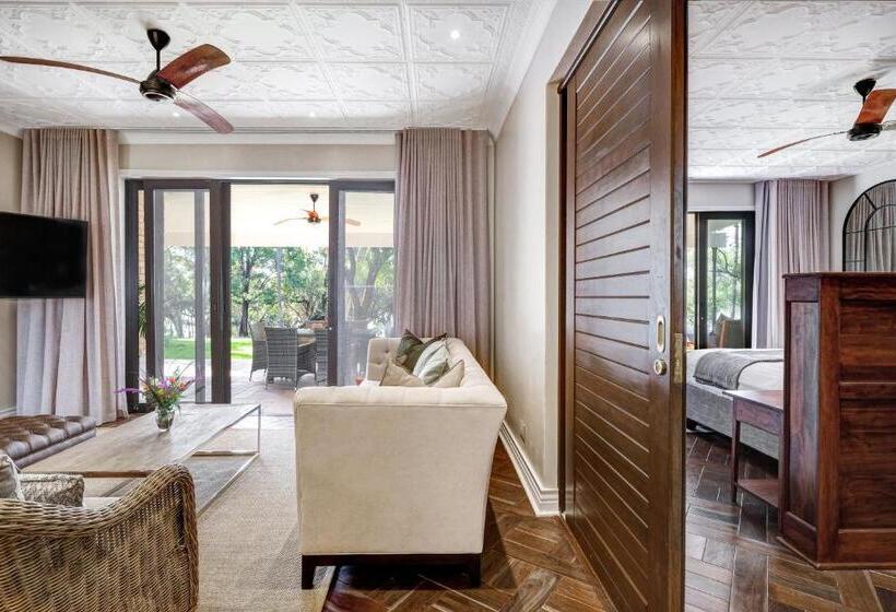 سوییت خانوادگی, Palm River