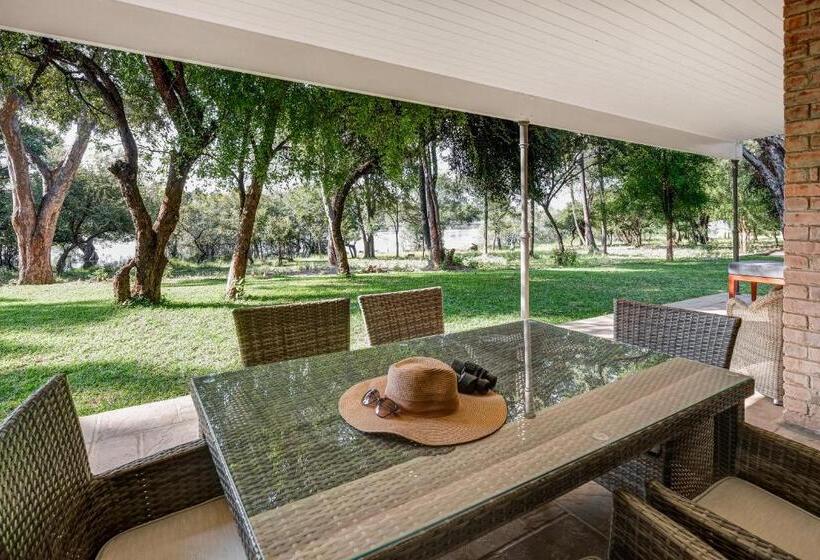 سوییت خانوادگی, Palm River