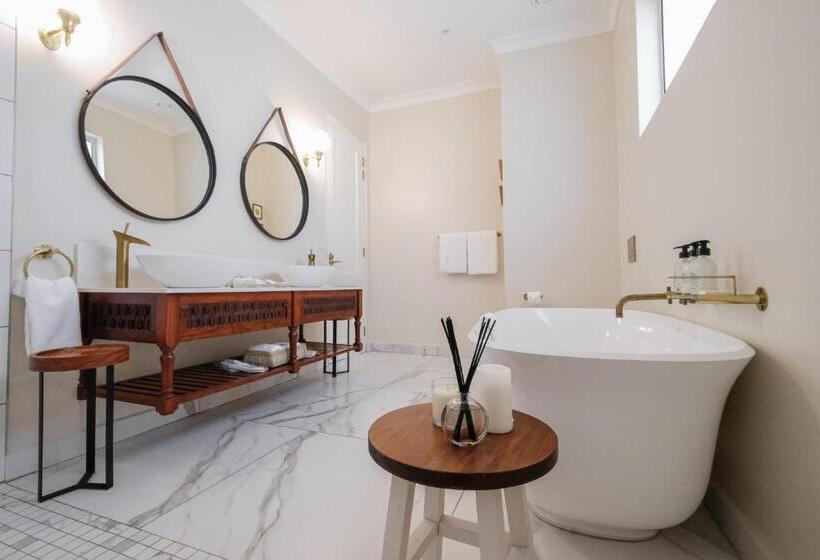 سوییت اجرایی, Palm River