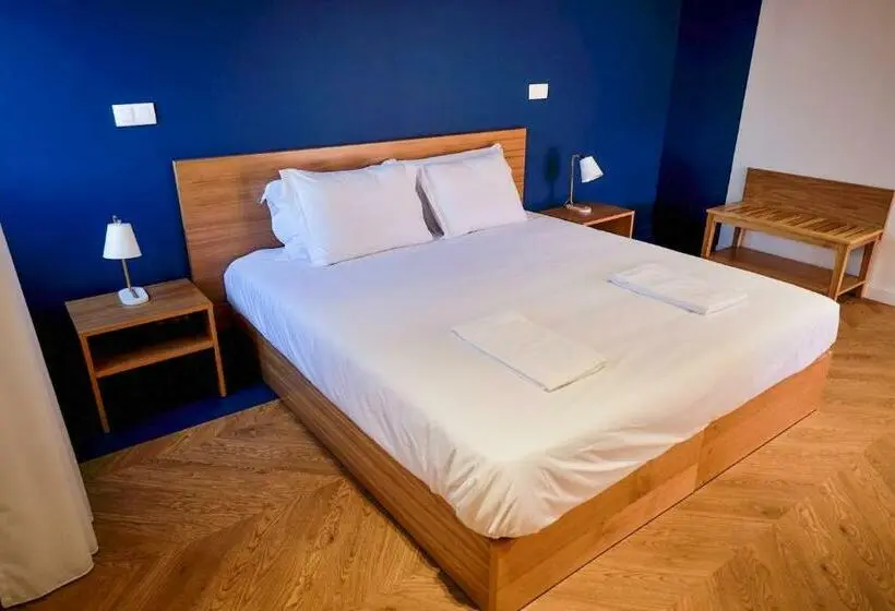 اتاق لوکس با چشمانداز دریا, Mid Atlantic Boutique Hostel