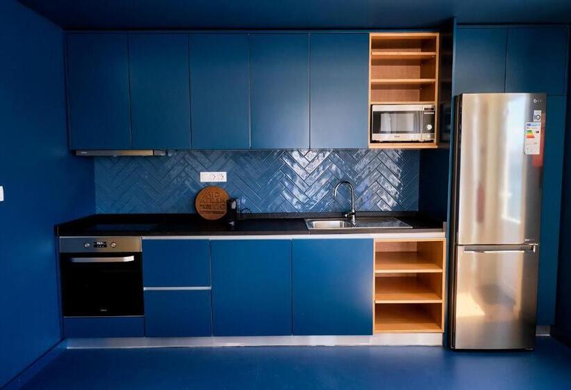 Номер Deluxe Вид на Море, Mid Atlantic Boutique Hostel