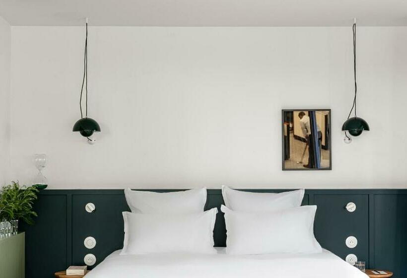 جناح جونيور مزوَّد بتراس, 70 Hectares... Et L Océan