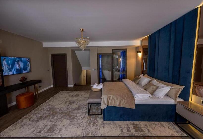 로얄 스위트, Elexus Apartments Poiana Brasov