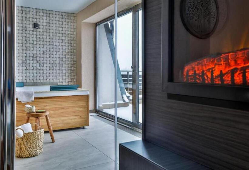 Номер Executive, Elexus Apartments Poiana Brasov