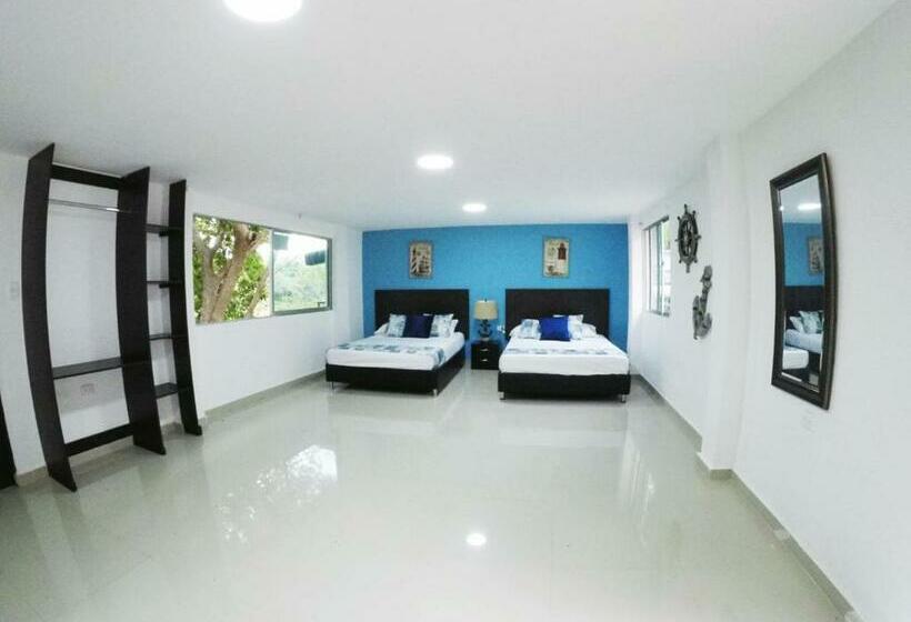 سوئیت جونیور خانوادگی, Pony Club La Vecindad Tayrona Zaino