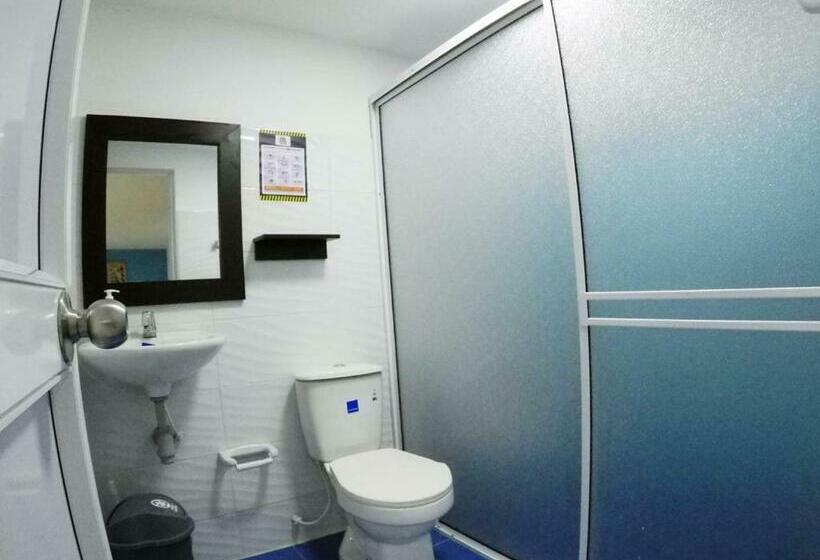 سوئیت جونیور خانوادگی, Pony Club La Vecindad Tayrona Zaino