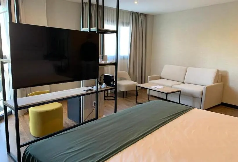 سوییت جونیور, Soho Boutique Cordoba