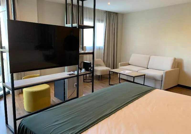 سوییت جونیور, Soho Boutique Cordoba
