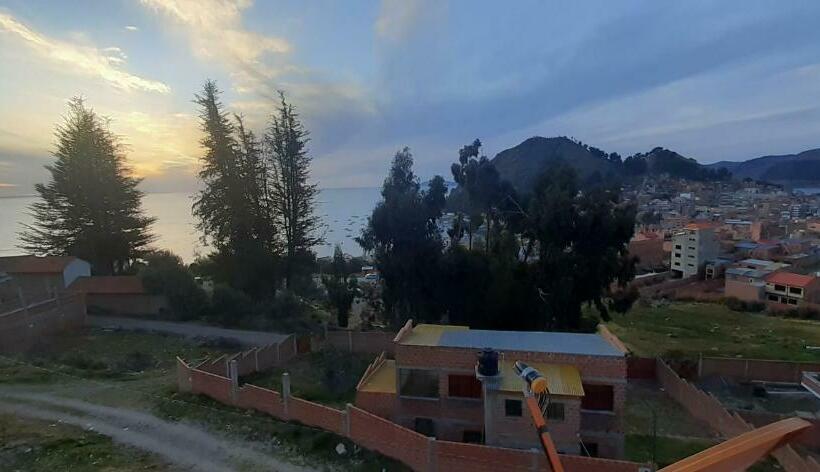 اتاق خانوادگی, Suma Uta