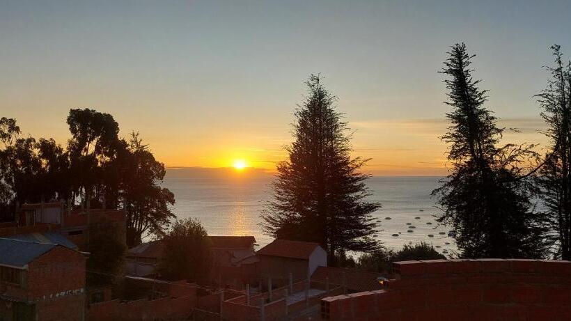 اتاق خانوادگی, Suma Uta