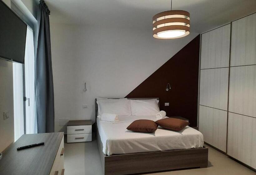 آپارتمان 1 خوابه با تراس, Il Casale Di Monacella