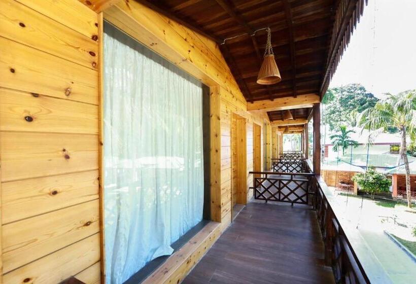 オーシャンビューデラックスルーム, Pearl Park Beach Resort Private Limited