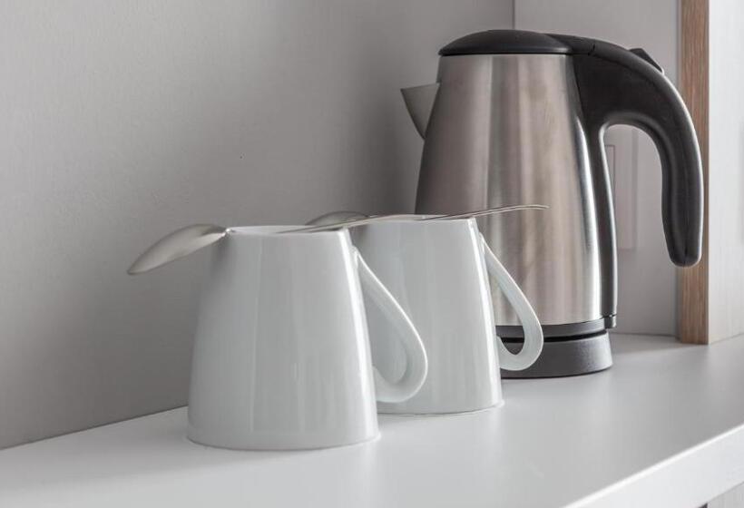 اتاق استاندارد, Holiday Inn Express Düsseldorf Hauptbahnhof, An Ihg