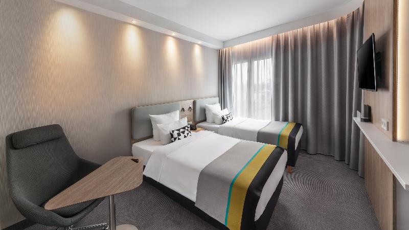 اتاق استاندارد, Holiday Inn Express Düsseldorf Hauptbahnhof, An Ihg