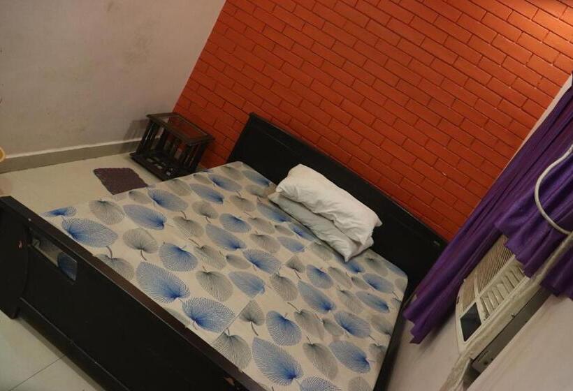 Номер Deluxe, Narayan Vishal By Wb Inn, Patna