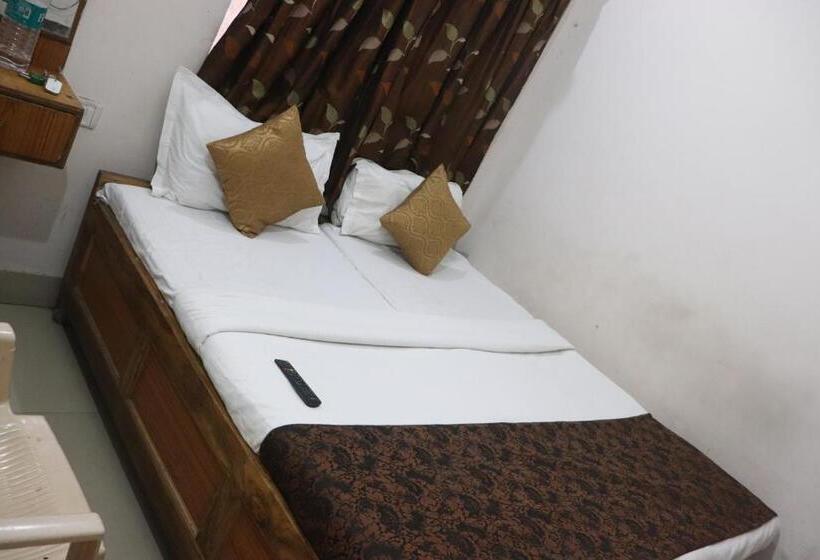 Номер Deluxe, Narayan Vishal By Wb Inn, Patna