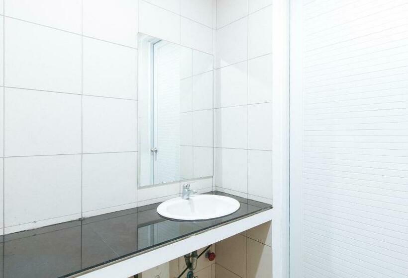 غرفة قياسية, Sans Hotel Laperal Manila