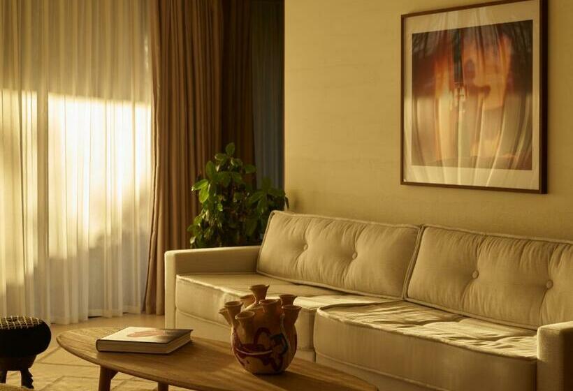 סוויטה מלכותית, Six Senses Ibiza