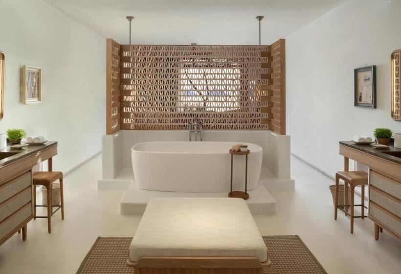 סוויטת ג'וניור נוף לים, Six Senses Ibiza