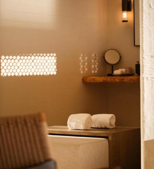 סוויטה נוף לים, Six Senses Ibiza