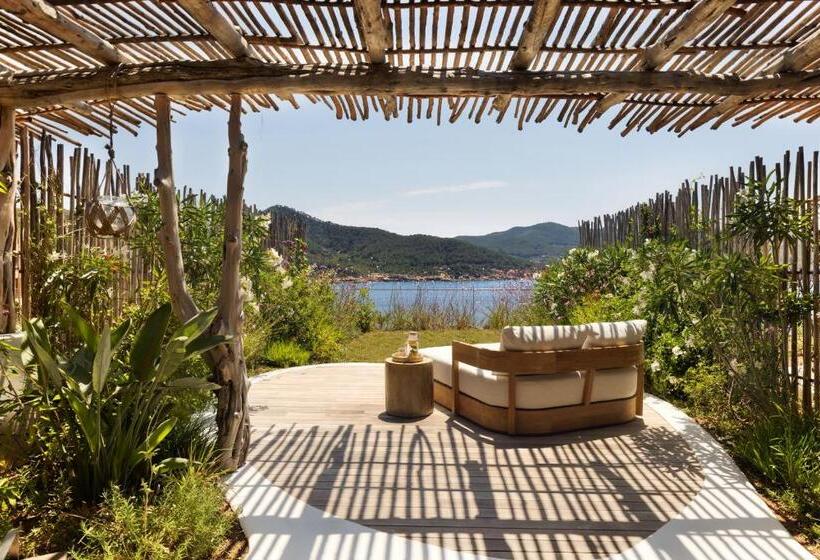 סוויטת ג'וניור פרמים נוף לים, Six Senses Ibiza