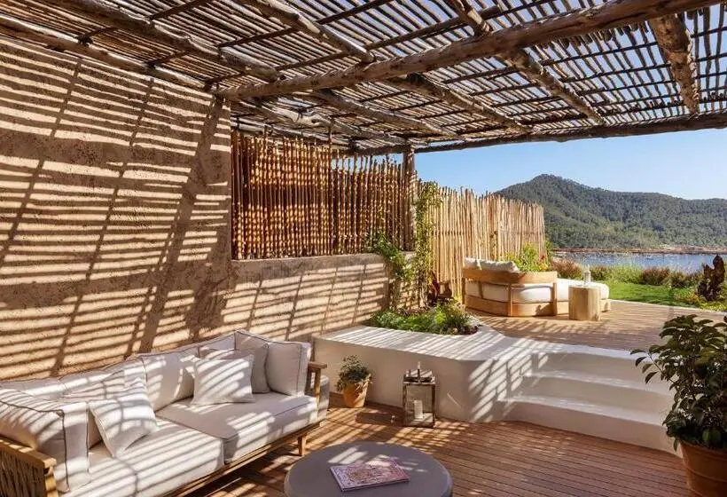 オーシャンビューデラックスルーム, Six Senses Ibiza