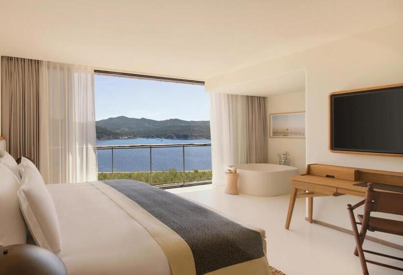 דירת 4 חדרים, Six Senses Ibiza