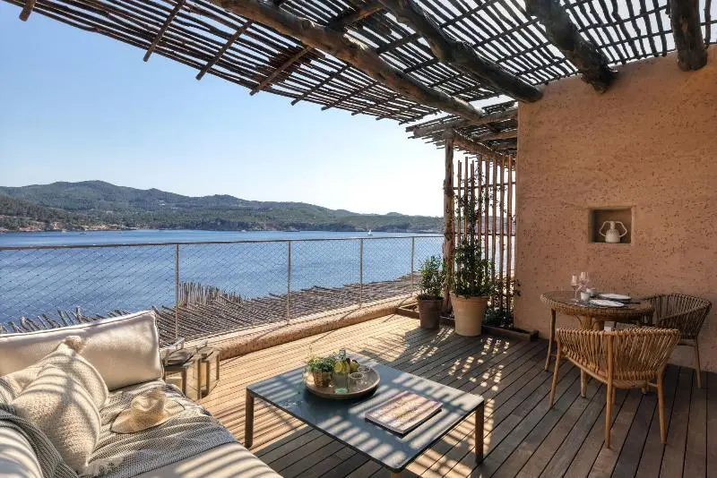 オーシャンビュージュニアスイート, Six Senses Ibiza