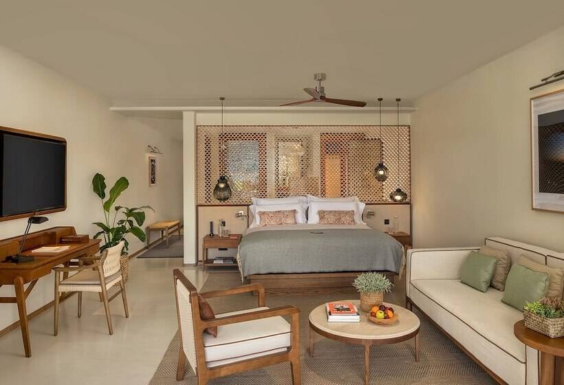 סוויטת ג'וניור, Six Senses Ibiza