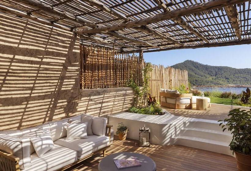 חדר דלוקס נוף לים, Six Senses Ibiza