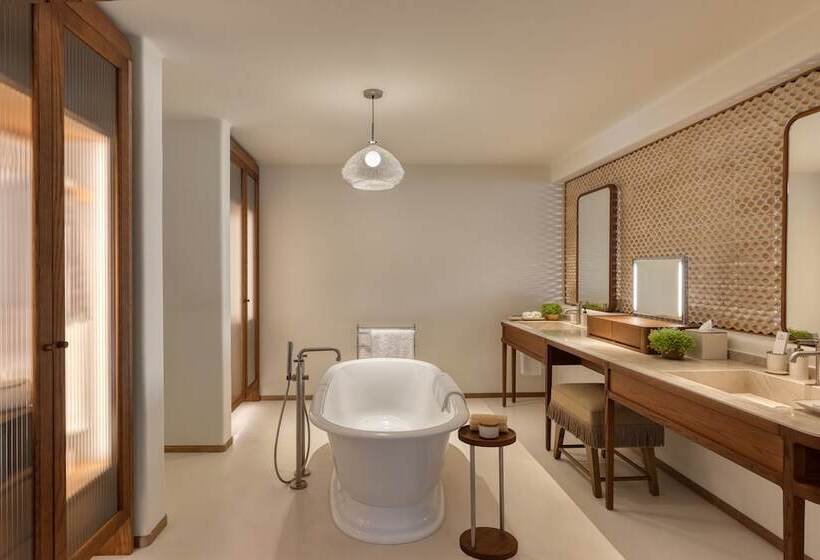 סוויטת ג'וניור פרמים נוף לים, Six Senses Ibiza