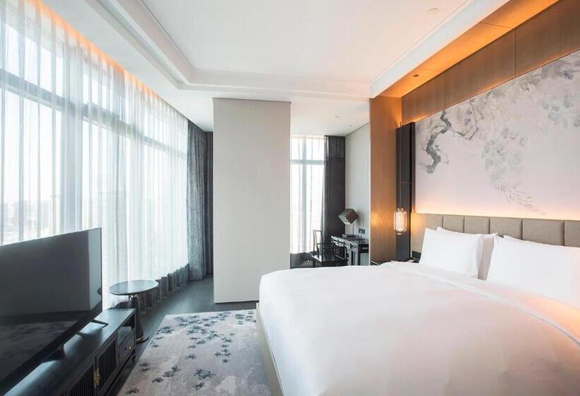 キングサイズベッドのスタンダードルーム, Sofitel Hangzhou Yingguan