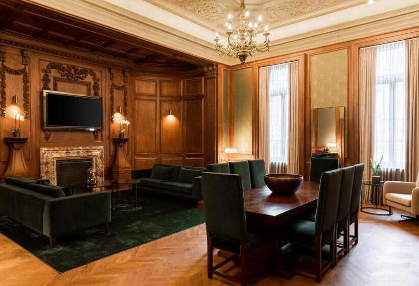 سوئیت با تخت بزرگ, The Marmorosch Bucharest, Autograph Collection