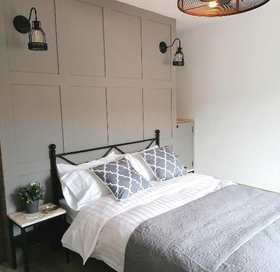 חדר דלוקס עם מרפסת, Villa Otivar   Rio Verde