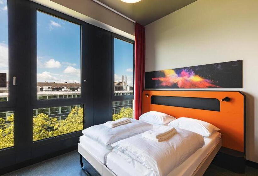 Номер Стандарт Индивидуальный, Meininger Hotel Genève Centre Charmilles