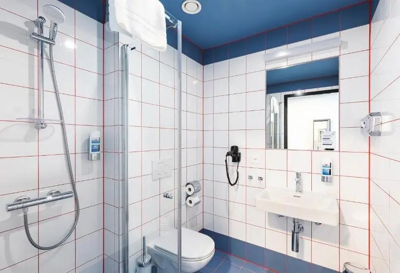 ファミリールーム, Meininger Hotel Genève Centre Charmilles