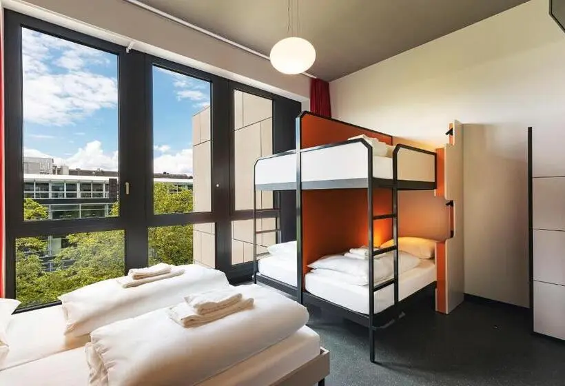 ファミリールーム, Meininger Hotel Genève Centre Charmilles