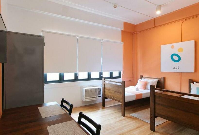غرفة قياسية, Sans Hotel Laperal Manila