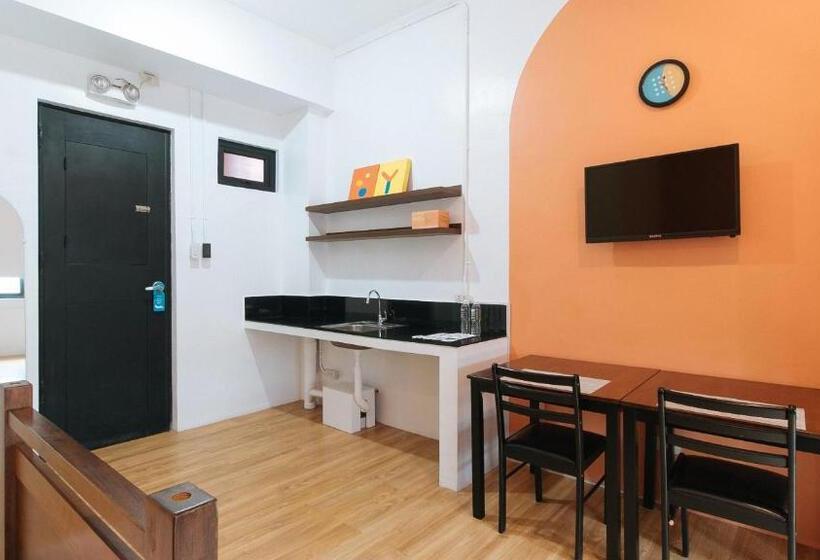 غرفة قياسية, Sans Hotel Laperal Manila