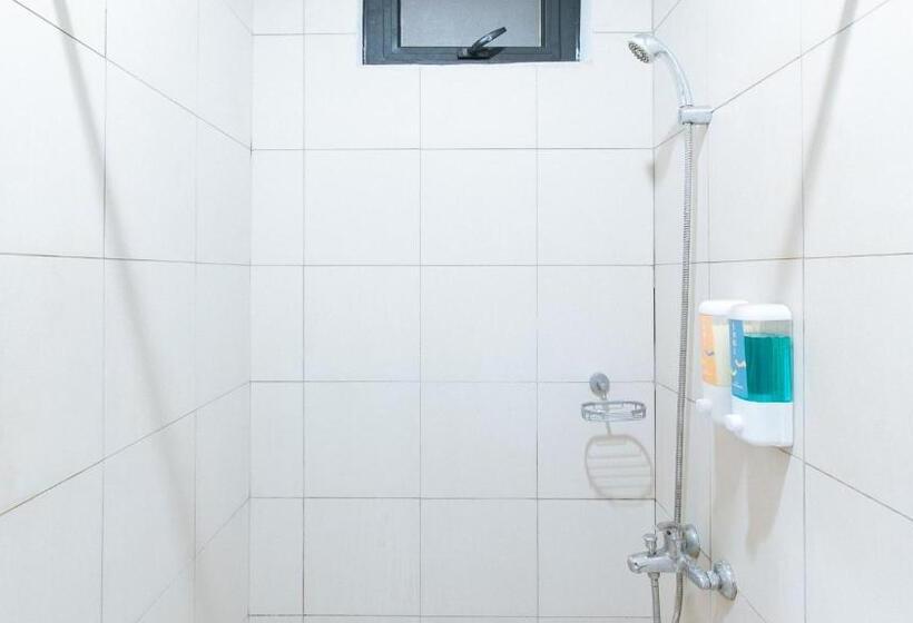 غرفة قياسية, Sans Hotel Laperal Manila